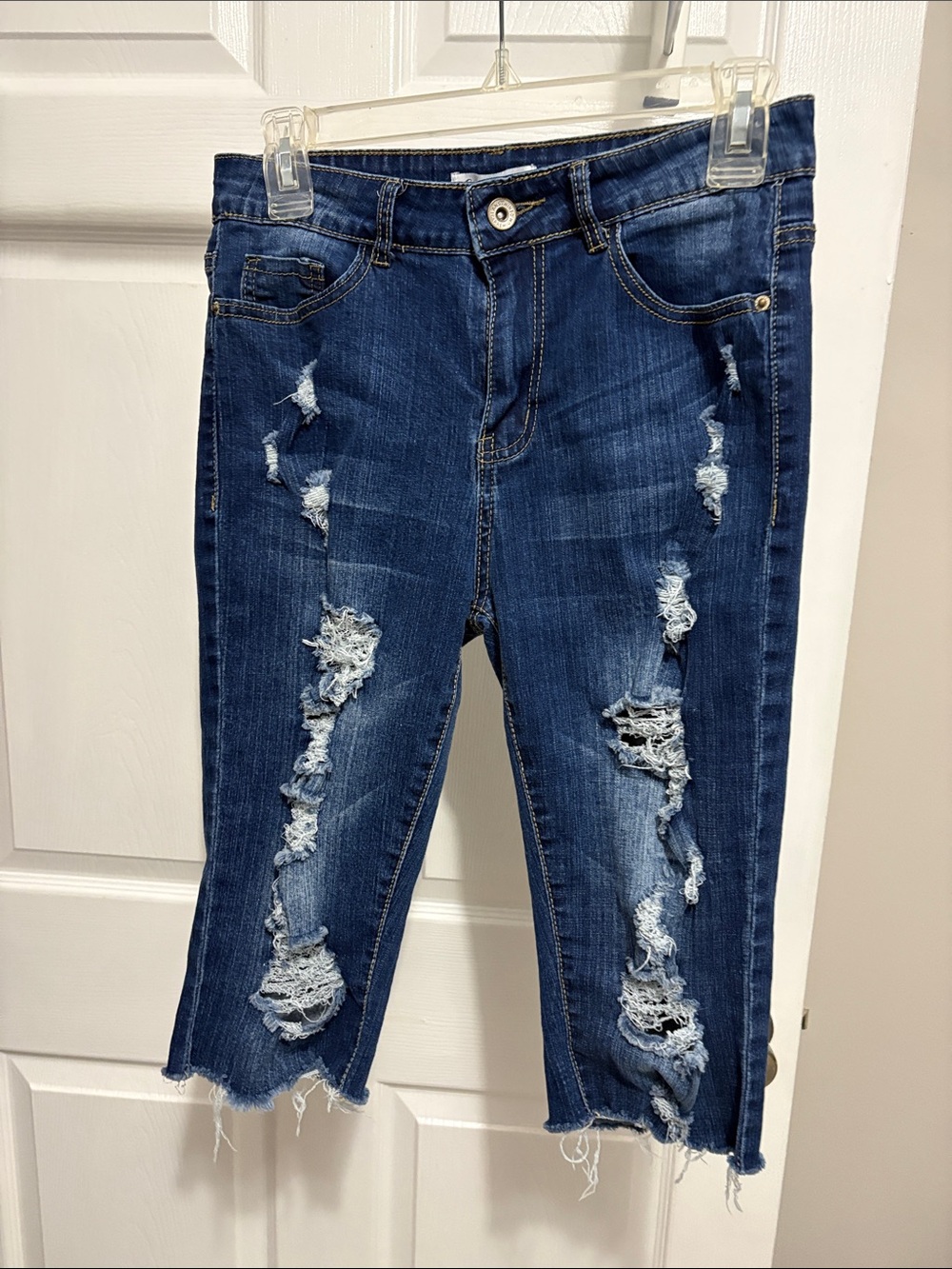 Women's Ripped Dark Blue Cropped Jeans - Stretch Distressed Denim